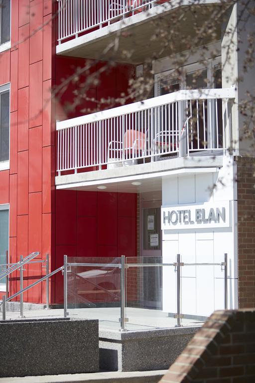 Hotel Elan YYC المظهر الخارجي الصورة